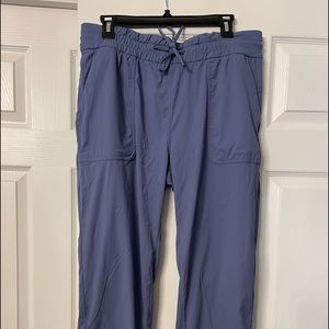 Lululemon Beyond The Studio Crop pants 12 Water Drop